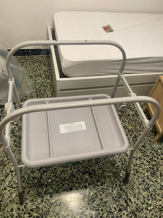 Bañera para bebé con soporte