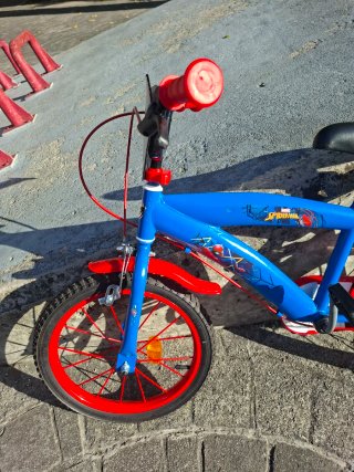 Bicicleta Spiderman 4-6 años VENTA EN PERSONA