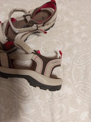 Sandalias Quechua Talla 36-37. PIEL
