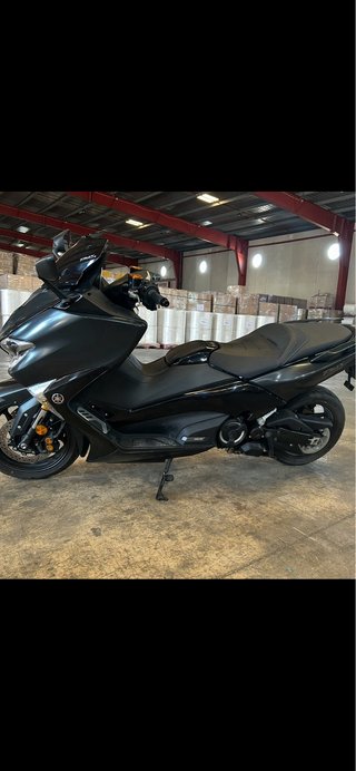 Yamaha T-MAX 530 Maxi Scooter