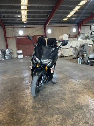 Yamaha T-MAX 530 Maxi Scooter