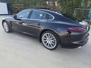 Porsche Panamera 2020