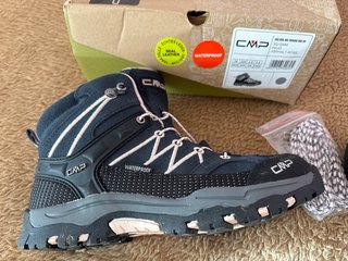 Botas de montaña CMP impermeables