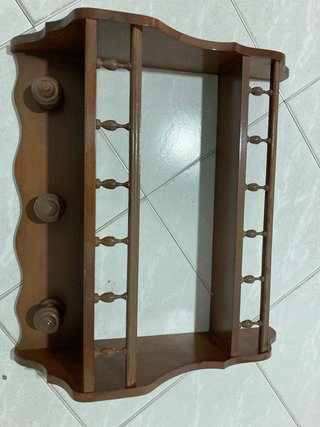 Repisa perchero de madera