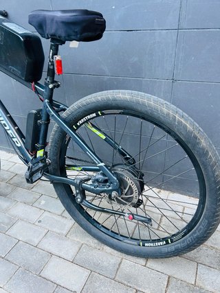 Bici Eléctrica Rockrider 27.5 Batería 30Ah