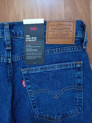 Pantalones vaqueros Levi's 724 High-Rise Straight