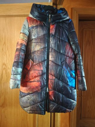 Cazadora de invierno estampada