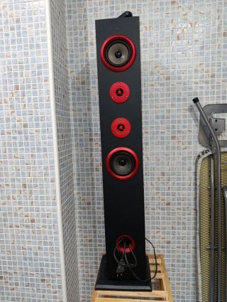Torre de Sonido Energy System Negra y Roja