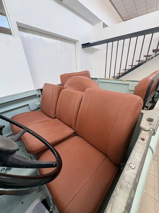 LAND-ROVER SANTANA 1988