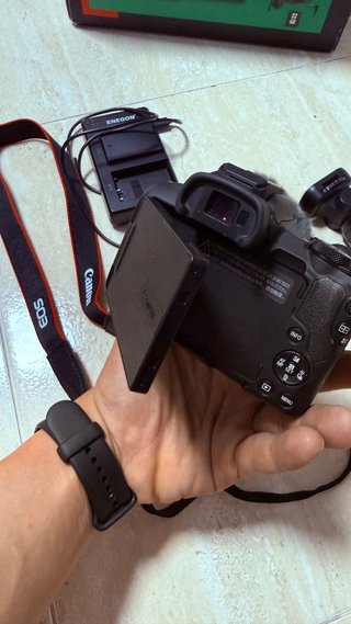 Pack Canon EOS r50