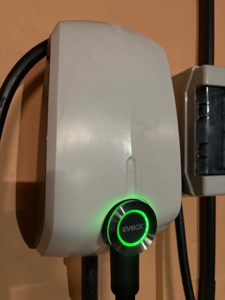 Cargador Evbox Elvi Coche Eléctrico