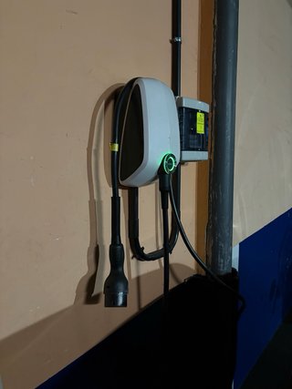 Cargador Evbox Elvi Coche Eléctrico