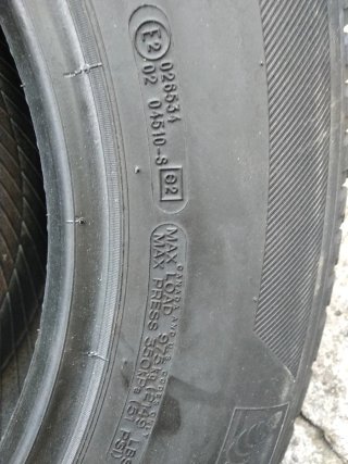 2 Michelin 4x4 Synchrone 245/70 R16