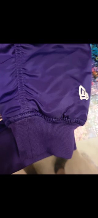 Chaqueta Alpha Industries colaboración Lakers