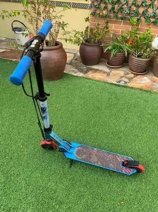 Patinete infantil azul