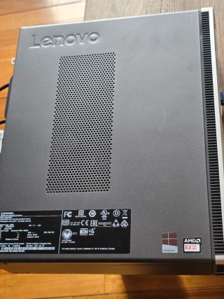 Lenovo IdeaCentre 310s PC Escritorio