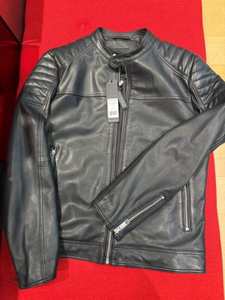 Chaqueta de cuero auténtico negra sin estrenar