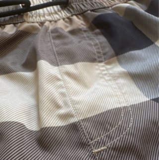 Pantaloncini Burberry a quadri