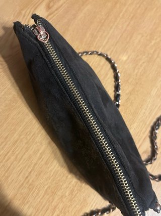 Bolso Negro Zara con Tachuelas