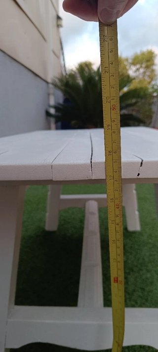 Mesa de centro rústica de madera