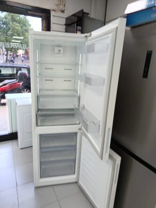 ♤Nevera Grundig 185.m Combi 6Meses De Garantía♤