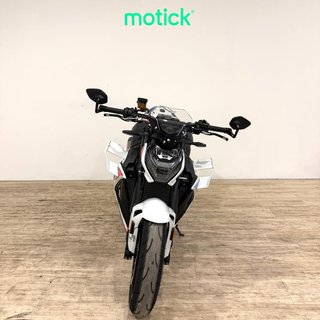 BMW M 1000 RR