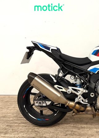 BMW M 1000 RR