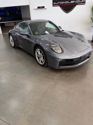 Porsche 911 2025