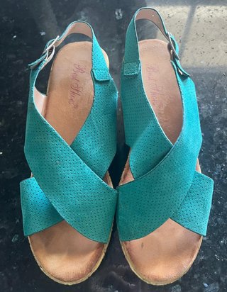 Sandalias de cuña de Best Shoes