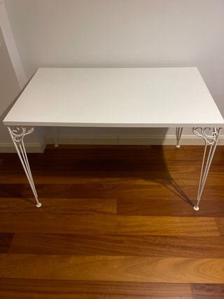 Escritorio de madera