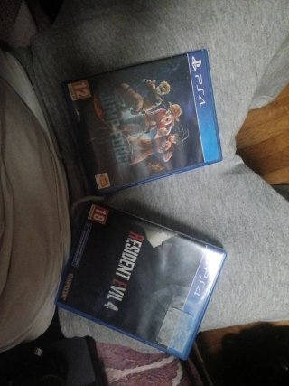 PS4 Slim 1TB Sony Negra+mando(no original)