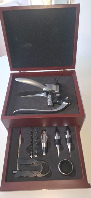 Caja Accesorios Vino Profesional