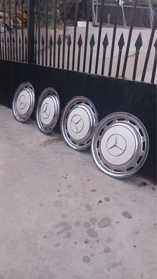 Tapacubos Mercedes Clásico (Set de 4)