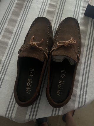 Zapatos Geox Respira Ante Marrón