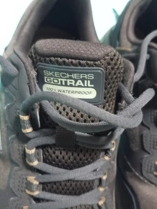 Zapatillas Skechers Go Trail Talla 41 Marrón/Gris