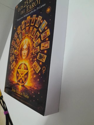 Los 25 Rostros del Tarot: Perspectivas Múltiple...