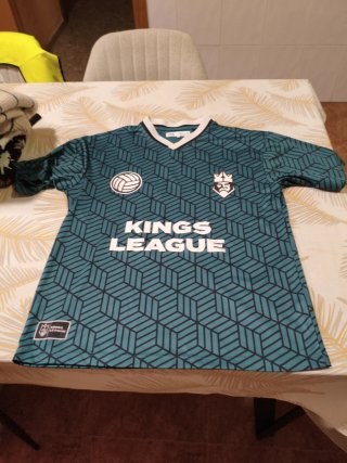Lote camisetas niño rayas rojas y negras