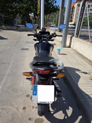 Honda CB125 Negra Moto