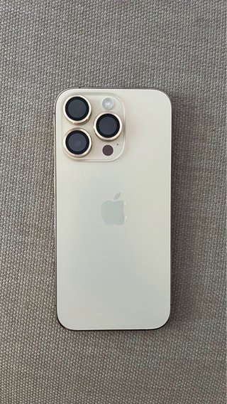 iPhone 14 Pro Oro
