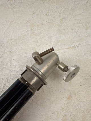 Trípode KDH Leipzig Vintage RDA