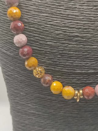 Collar artesanal Jaspe Mookaita