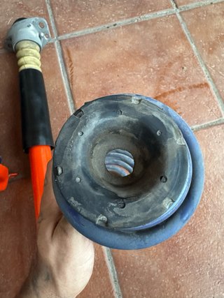 Suspensión Koni Naranja y Azul