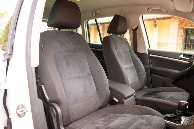 Volkswagen Tiguan 2012, foto 17