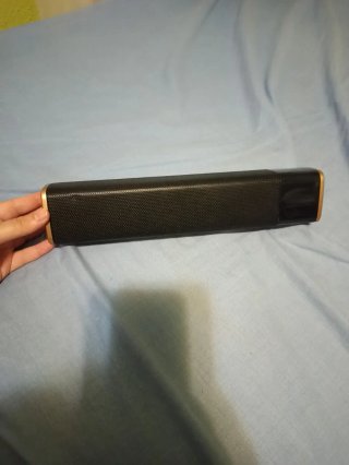 Mini Barra de Sonido Negra y Dorada