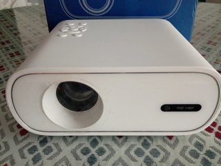 Proyector Zoomcat C10 FHD 1080p WiFi
