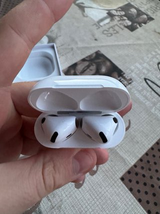 AirPods 4 ANC Cancelación Ruido + Factura