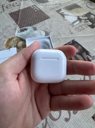AirPods 4 ANC Cancelación Ruido + Factura