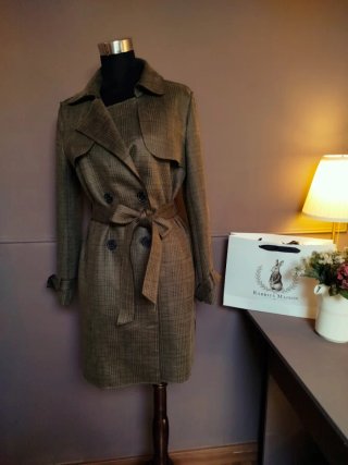 Gabardina cuadros beige/marrón Talla M