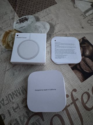 Cargador MagSafe Apple + Factura