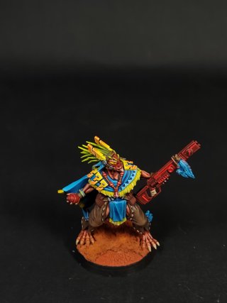 Pintor de miniaturas por encargo